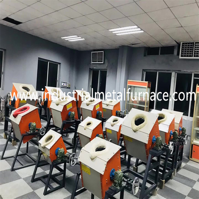 کوره ذوب فلزات صنعتی با فرکانس 20 کیلوهرتز نقره ای 15 تا 160 کیلووات